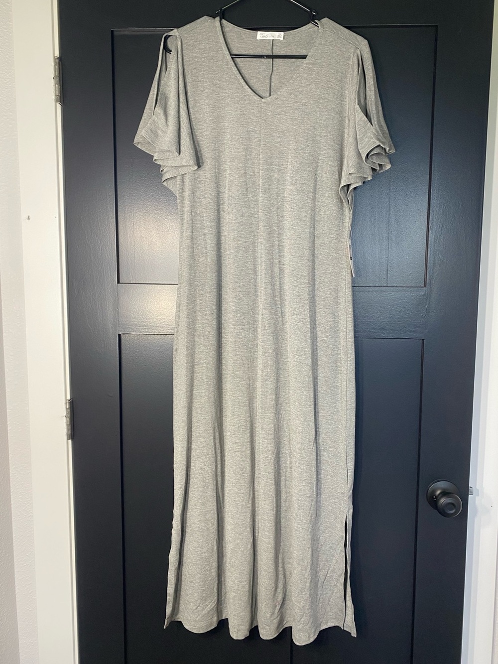 4/$16 89th & Madison Dress